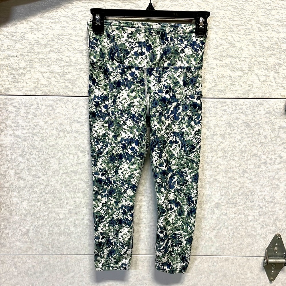 3/4 length printed legging